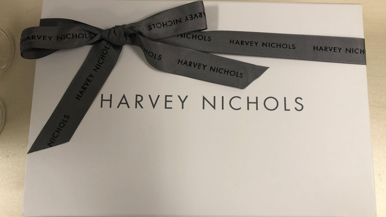 Harvey Nichols £25 Gift Card UK [$ 37.02]