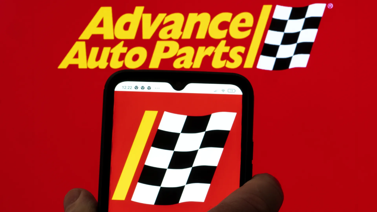 Advance Auto Parts $10 Gift Card US [$ 11.81]